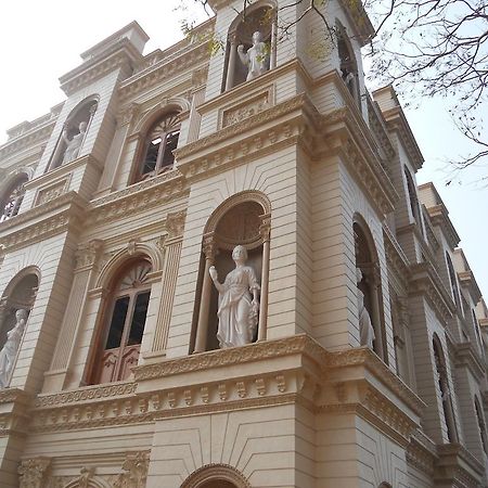 Prayag Aristro Club Hotel Calcutta  Esterno foto